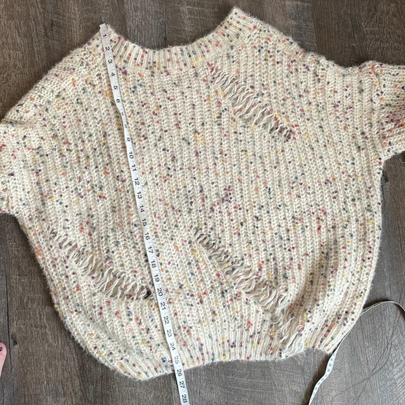 POL Distressed Speckled Confetti Knit Sweater size L - Picture 15 of 16
